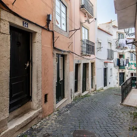 Διαμέρισμα Charming & Cozy - Alfama | By Airnest *