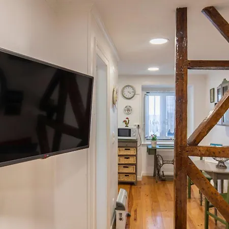 Charming & Cozy - Alfama | By Airnest Apartament *