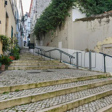 Apartament Charming & Cozy - Alfama | By Airnest *