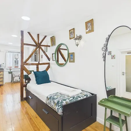 Charming & Cozy - Alfama | By Airnest 리스본